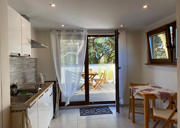 Lägenhet Lewada Z Tarasem